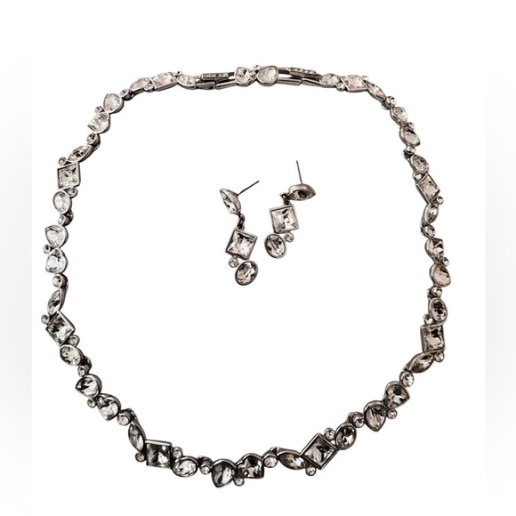 Swarovski Dream Crystal Drop Earrings Rhodium Plated Geometric Dangle - Picture 2 of 3